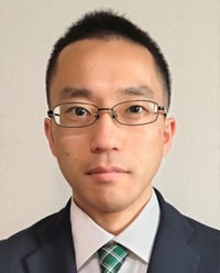 顔写真_松山祐輔